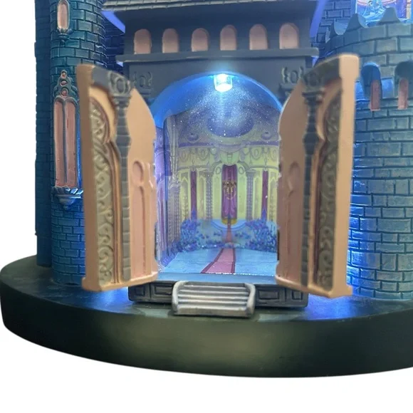 Disney Cinderella Castle Light-Up Display - Picture 4 of 10